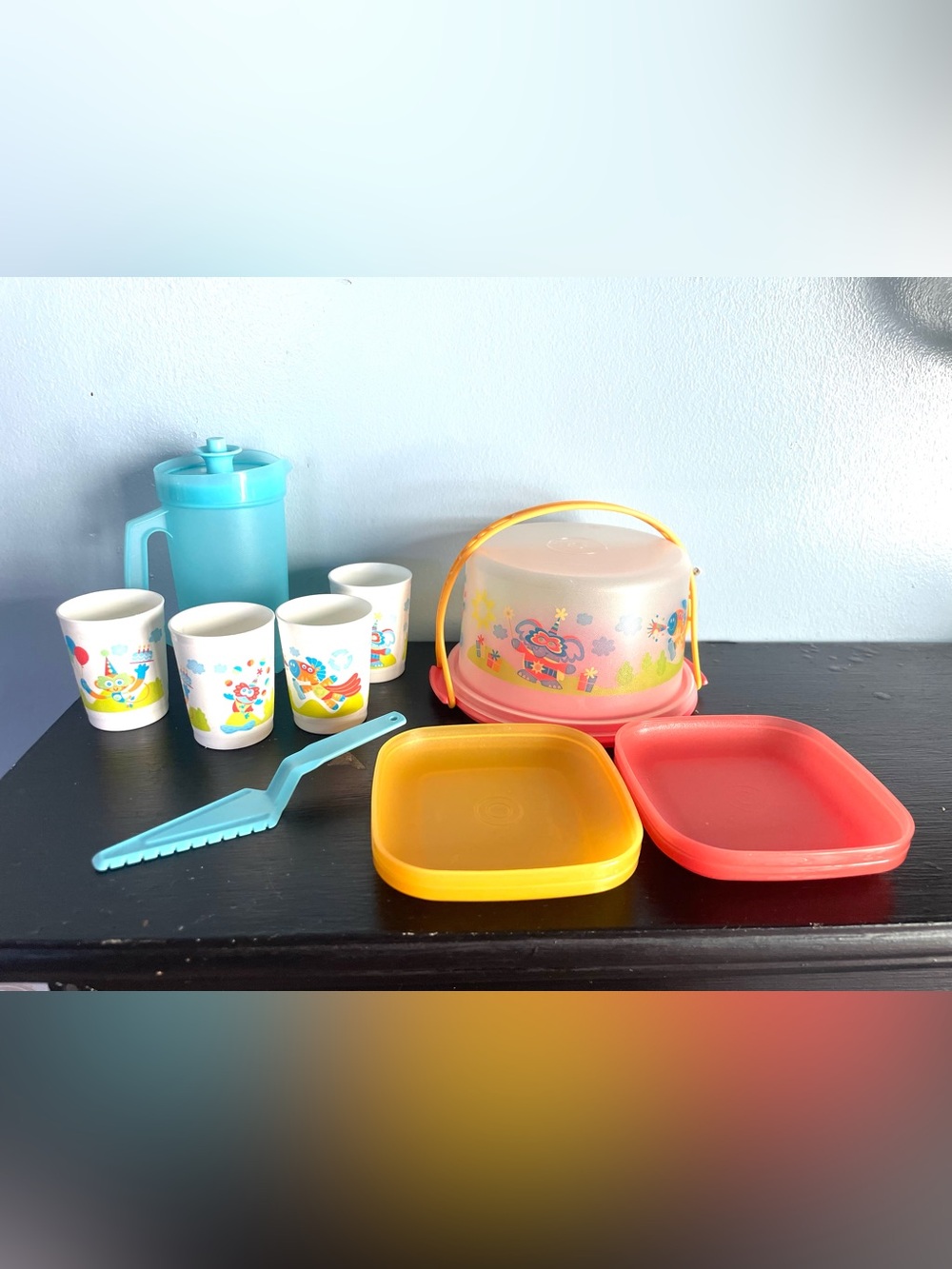 Vintage Tupperware Toys 14 Piece Party Serving Set Pitcher Cups Cake Container